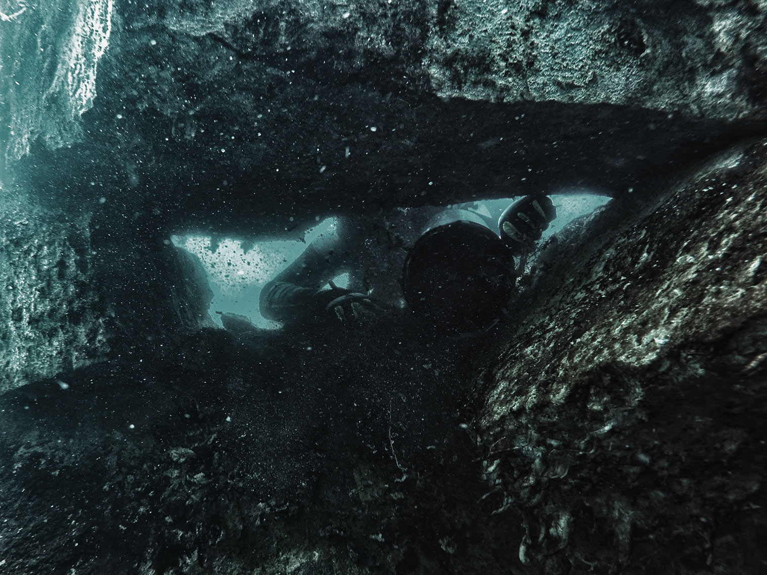 Underwater Cave Penetration